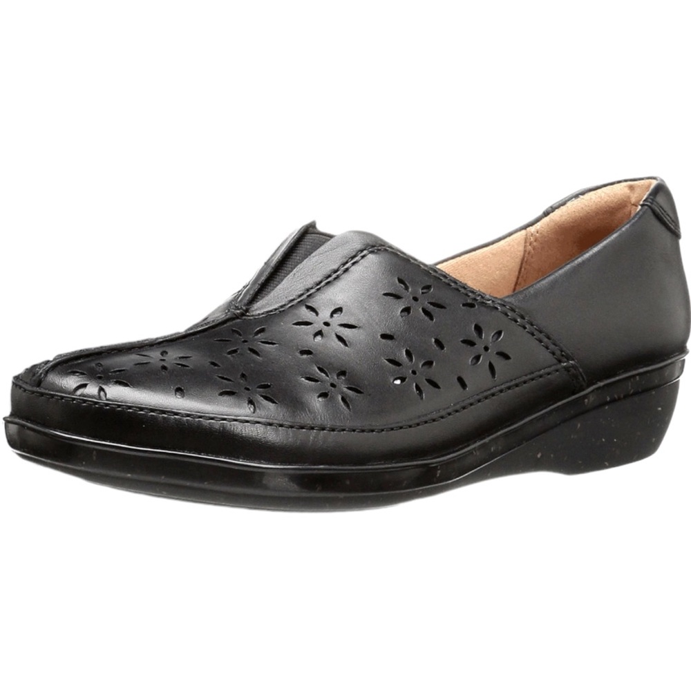 Clarks Womens Slip On Easy On And Off Dress Casual Flats 10